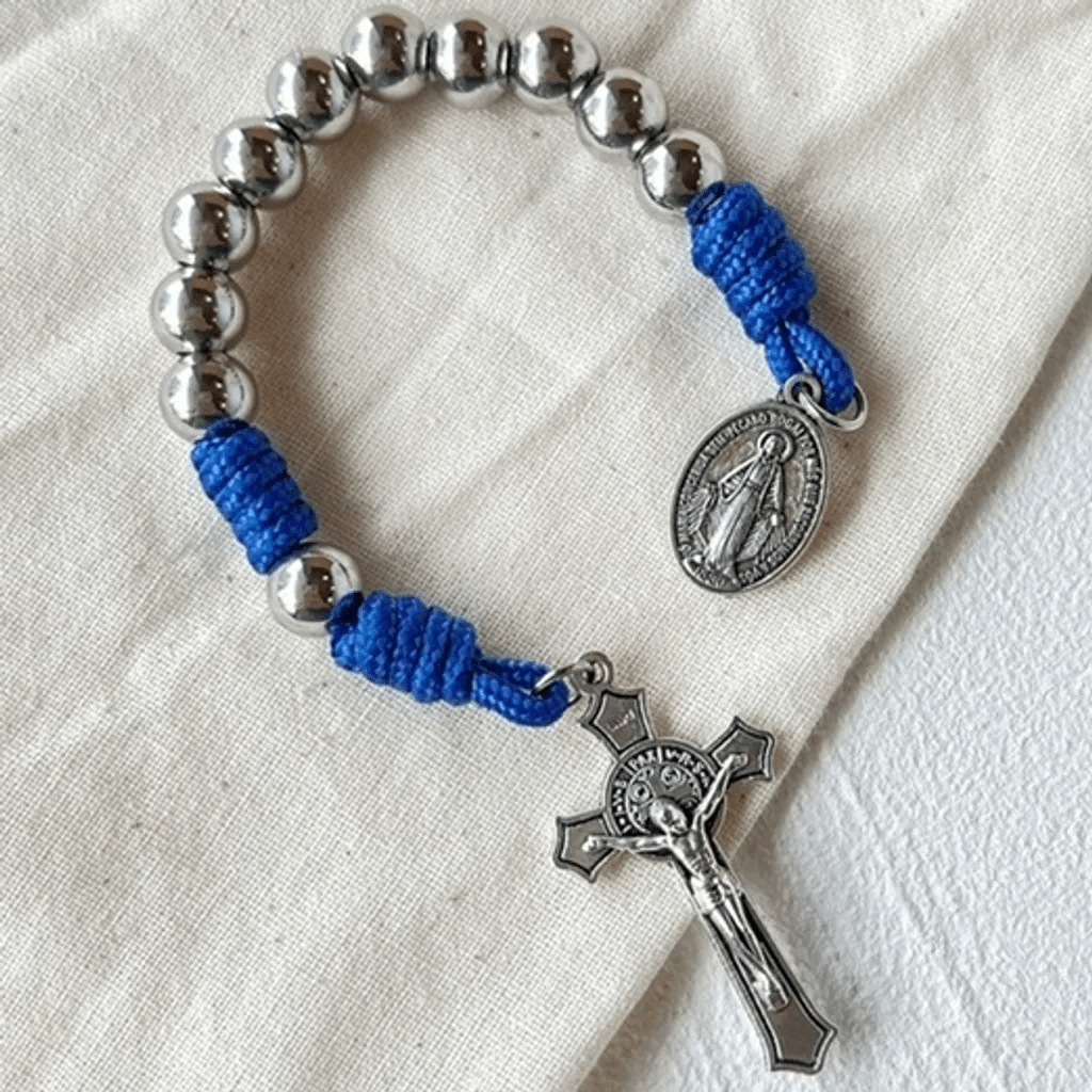 Christianartworkshop Miraculous Medal & Crucifix of 8 mm Round