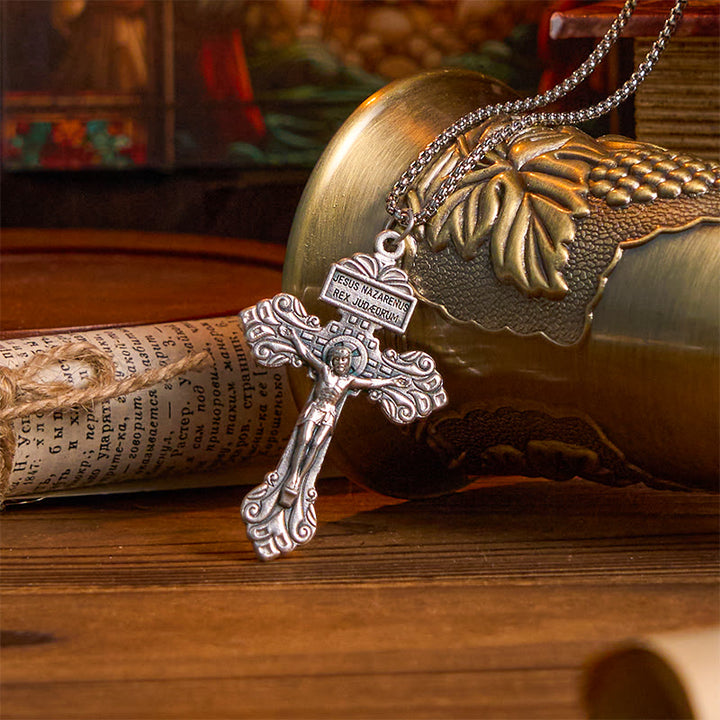 Christianartworkshop Classic Style Divine Crafted Crucifix Jesus Cross Pendant Necklace