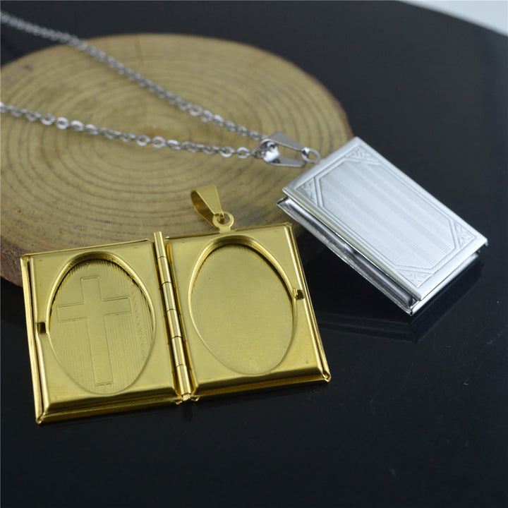 Christianartworkshop Practical Style Openable Bible Shape Pendant Necklace