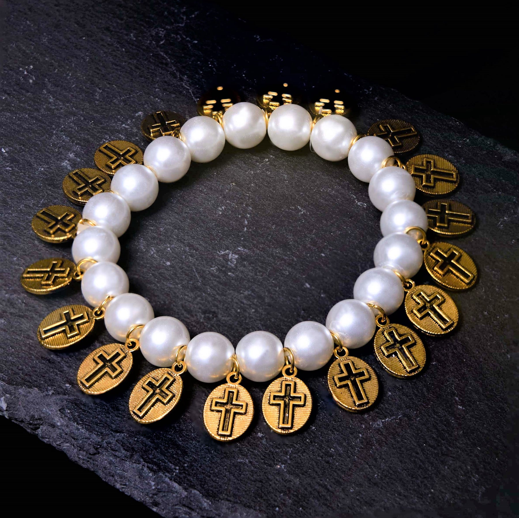 Handmade Retro Rosary Bead Bracelet With Jesus Cross Pendant - Stainless Steel Chain