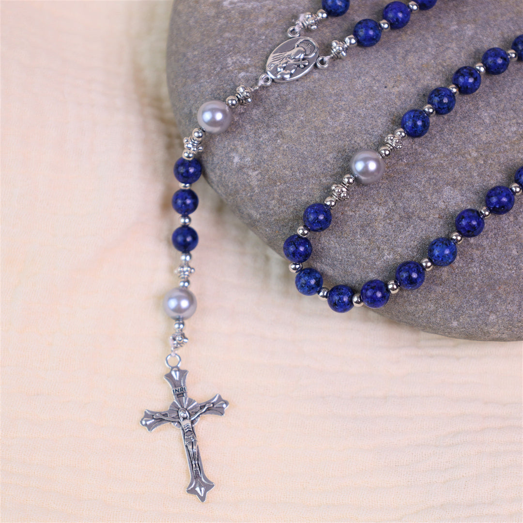 Free Today: Natural Stone Crucifix Hand Held Prayer Rosary Bracelet