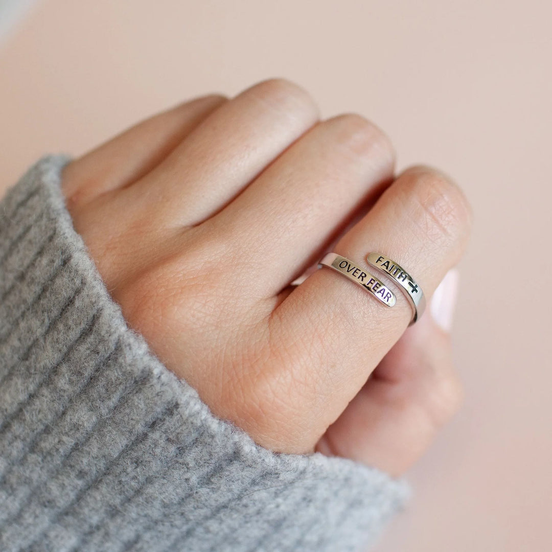 Christianartworkshop Faith-Over Fear: Minimalist Christ Bible Ring - image 5