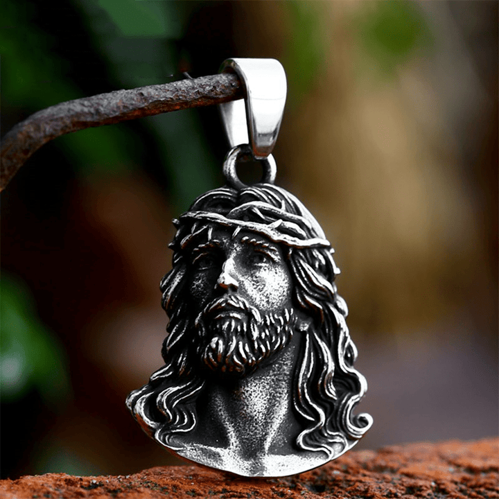Christianartworkshop Classic Style Crafted Jesus Crown of Thorns Pendant Necklace - Metallic - image 0