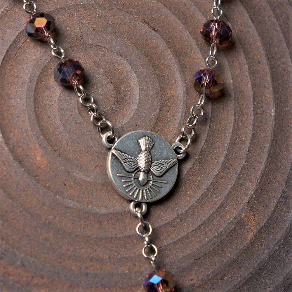 Christianartworkshop Holy Spirit & Our Lady of Grace of 6*8 mm Polyhedron Purple Crystal Alloy Chain Rosary - image 5