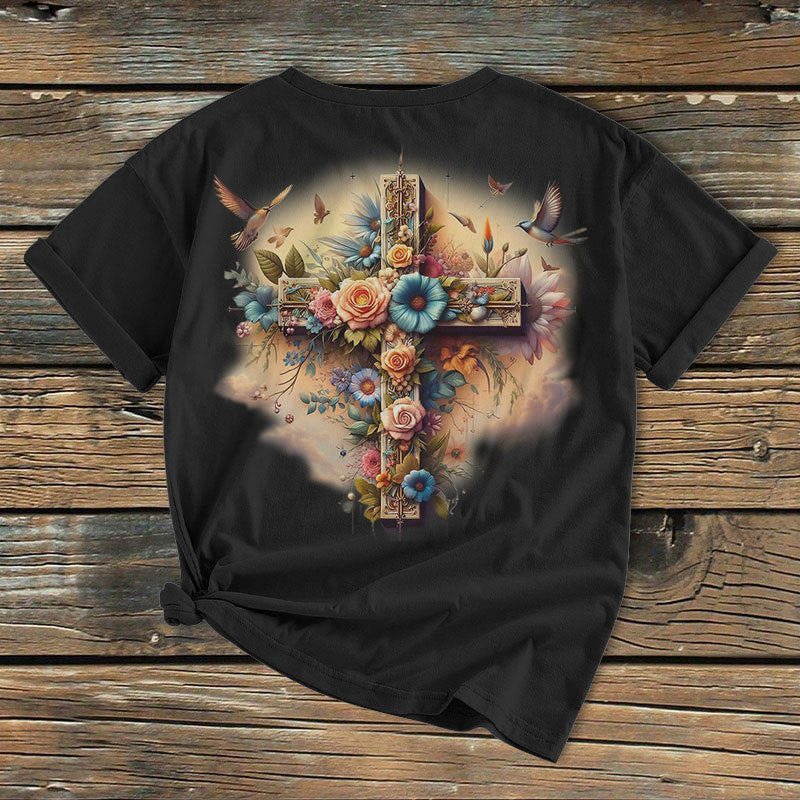 Christianartworkshop Classic Colored Style Cross of Love Short Sleeve Washed T-shirt