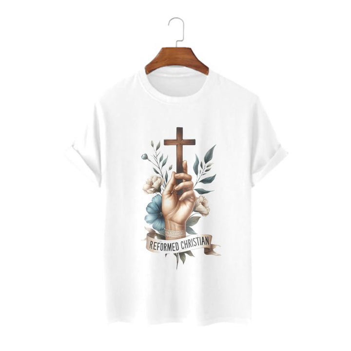 Christianartworkshop Classic Style A Devout Hand Holding the Cross Short Sleeve Washed T-shirt