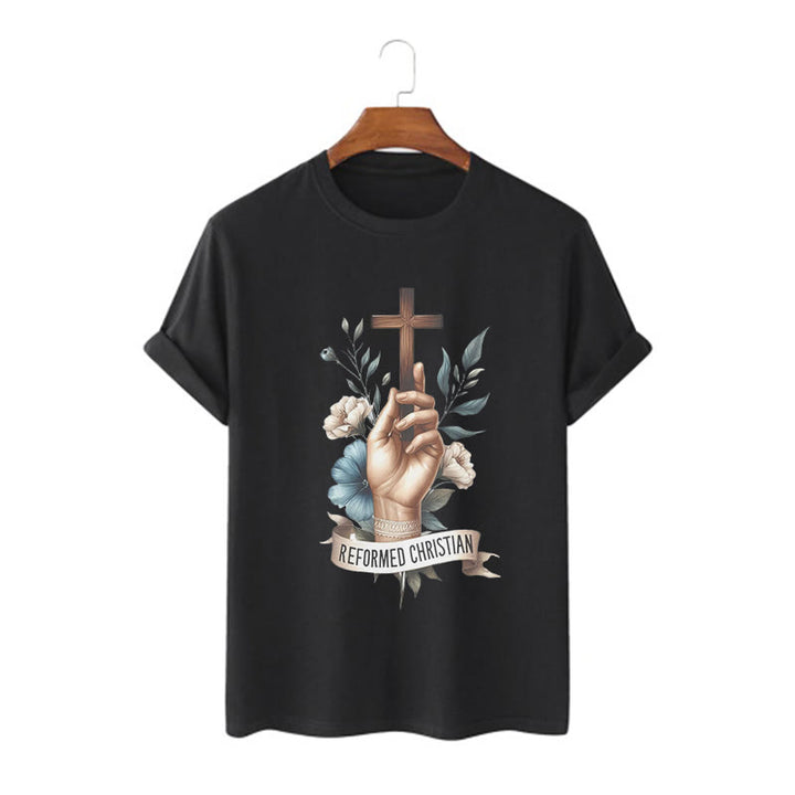 Christianartworkshop Classic Style A Devout Hand Holding the Cross Short Sleeve Washed T-shirt