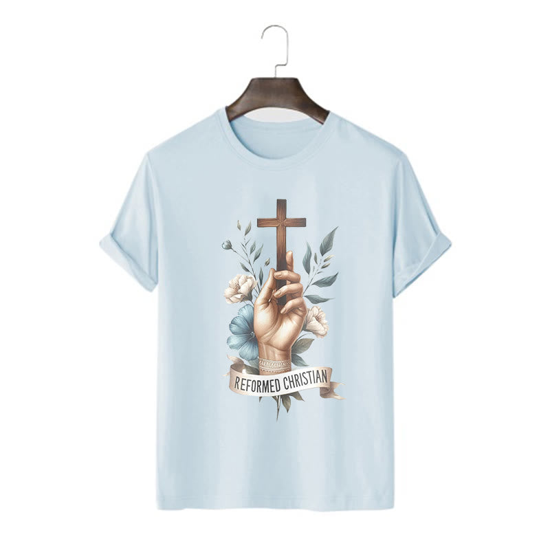 Christianartworkshop Classic Style A Devout Hand Holding the Cross Short Sleeve Washed T-shirt