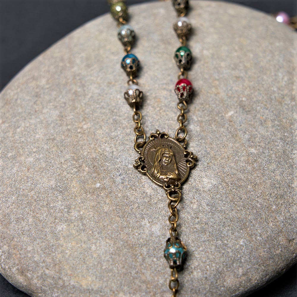 FREE Today: Our Lady of Fátima &amp; Crucifix of 6 mm Round Multicolor Acr ...