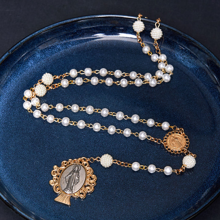 Christianartworkshop St. Benedict Medal & Miraculous Medal of 6*10 mm Round White Pearl Alloy Chain Rosary