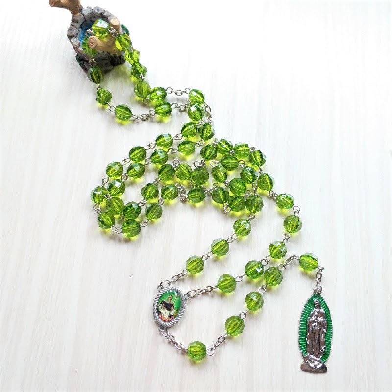 Christianartworkshop Saint Jude Thaddeus & Our Lady of Guadalupe of 8 mm Polyhedron Green Crystal Alloy Chain Rosary