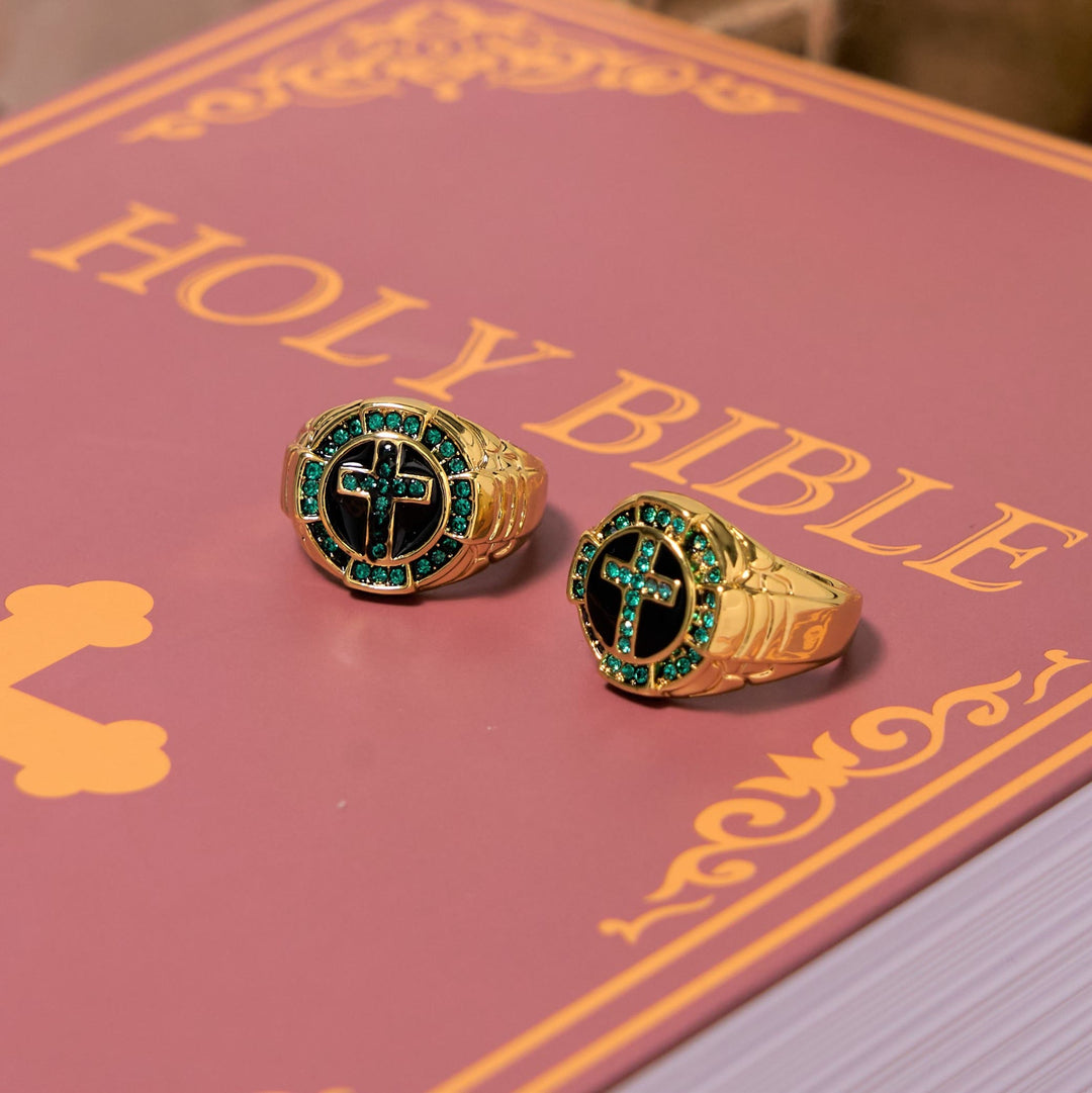 Christianartworkshop Retro Style Green Gemstones Cross Golden Alloy Ring