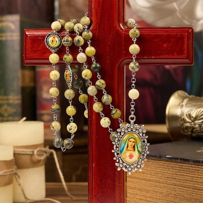 Christianartworkshop Miraculous Medal & Immaculate Heart of 8mm Round Stone Yellow Alloy Chain Rosary