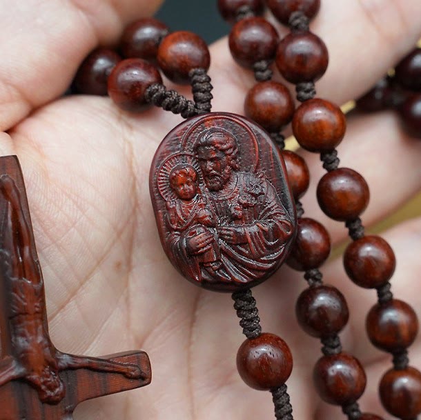 Christianartworkshop Olive Wood Beads Crucifix Prayer Rosary