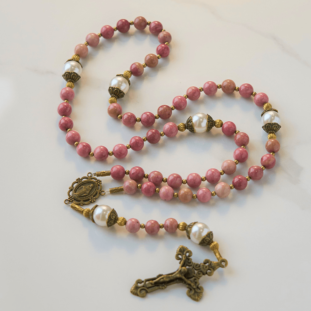 Christianartworkshop Jesus Is The Gift: Natural Red Wood Vein Stone Handmade Rosary with Gift Card - image 6