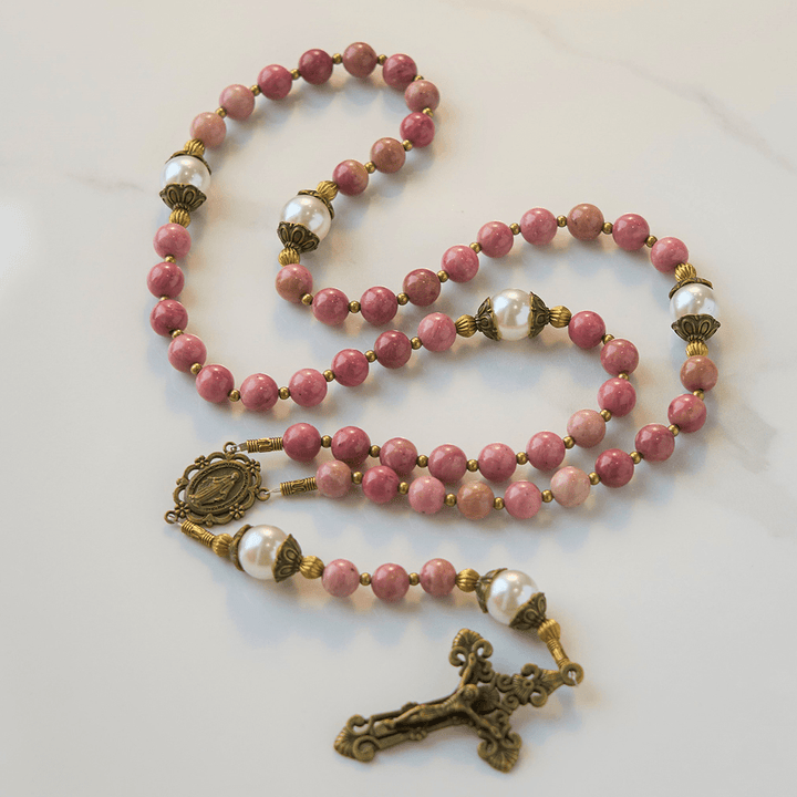 Christianartworkshop Jesus Is The Gift: Natural Red Wood Vein Stone Handmade Rosary with Gift Card - image 6