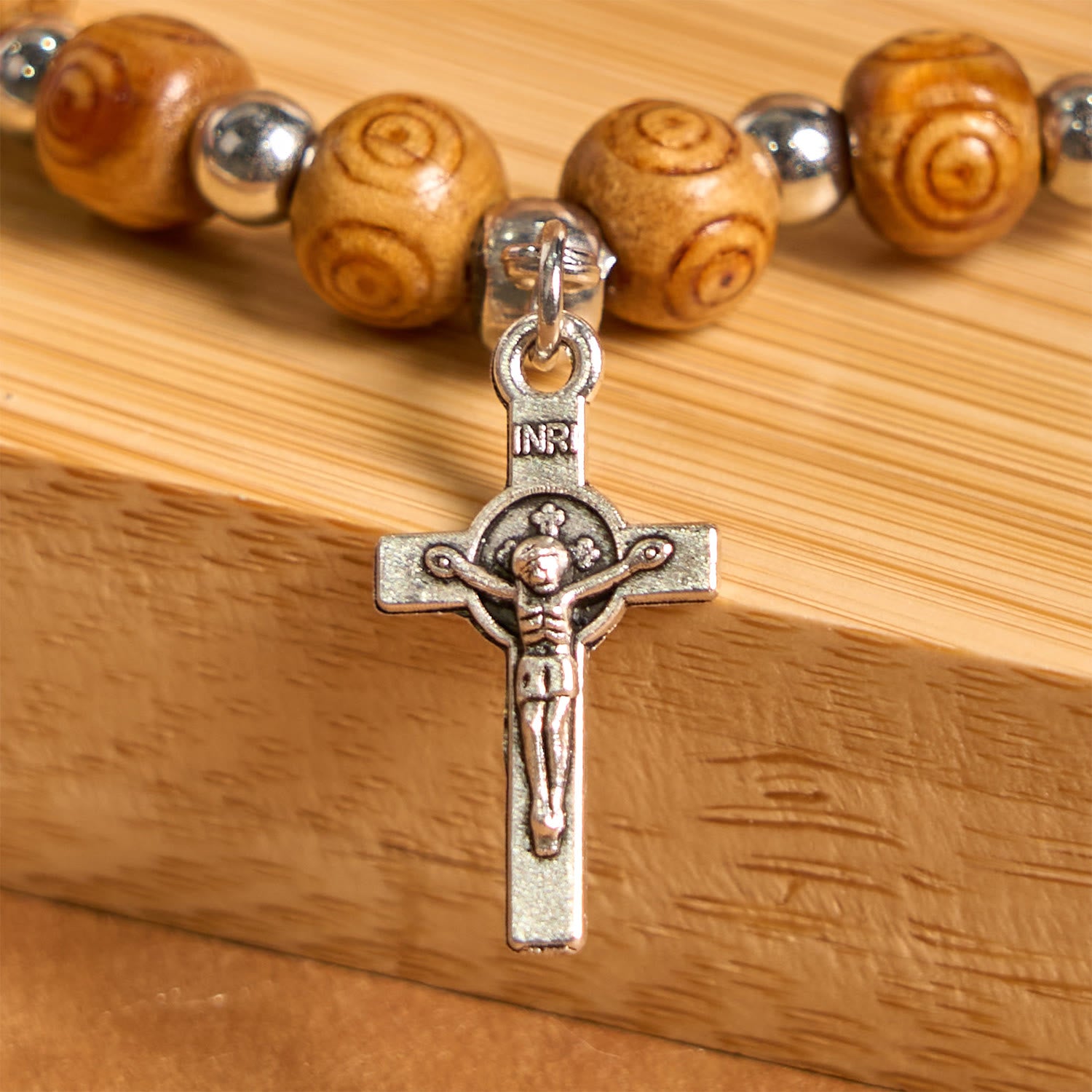 Christianartworkshop Jesus Icon Crucifix Rose Bracelet: Handmade