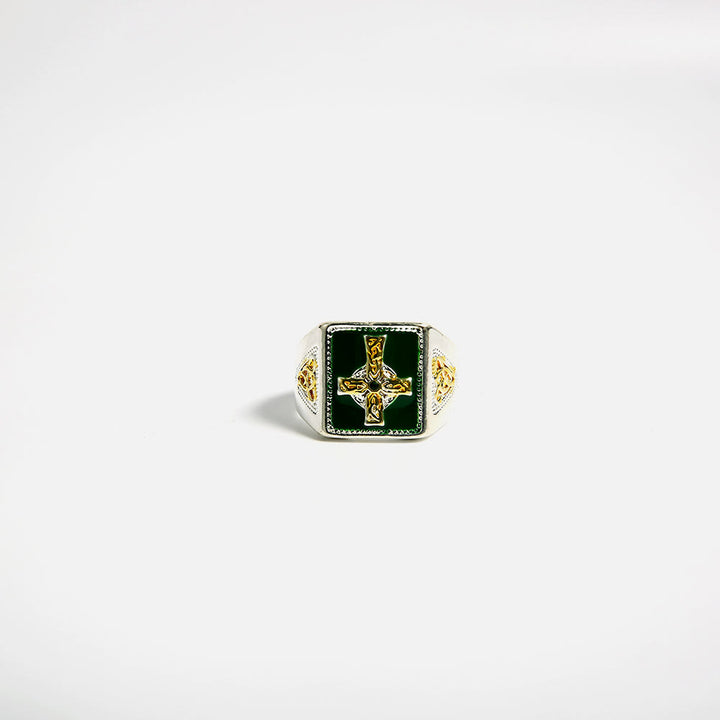 Christianartworkshop Vintage & Classic Crucifix Irish Celtic Blessing Ring: A Symbol of Elegance