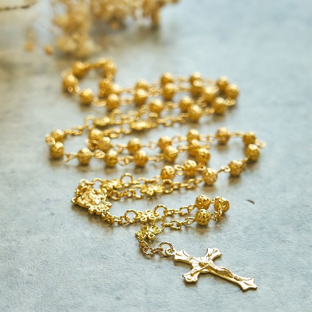 Christianartworkshop Sacred Heart of Jesus & Crucifix of 6mm Golden Metal Ball Flower Rosary