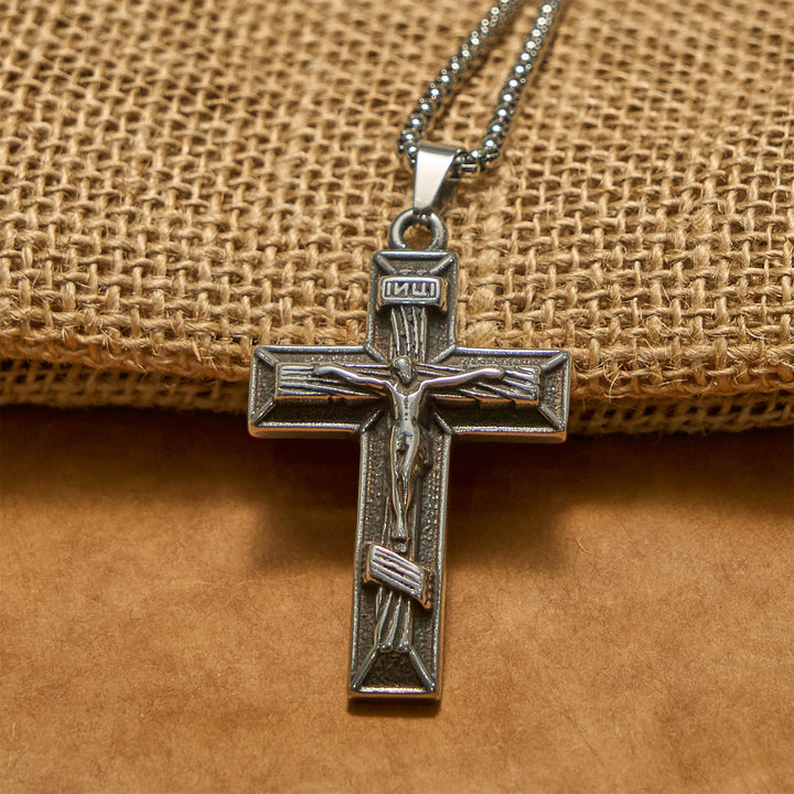 Christianartworkshop Retro Classic Style Crucifix Pendant Necklace: A Faithful Emblem