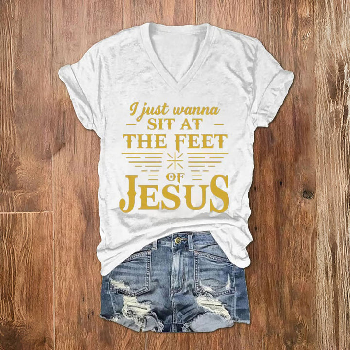 Christianartworkshop I Just Wanna Sit At The Feet of Jesus Print V-Neck T-shirt - White - 4XL - image 2