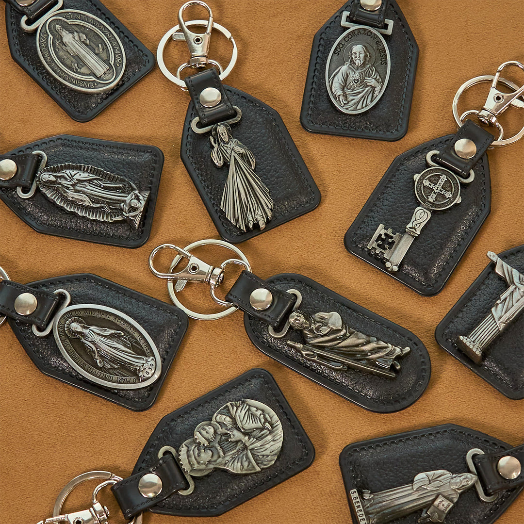 Christianartworkshop 12 Patterns Christian-Inspired Keychains Pendants: Faith on the Go