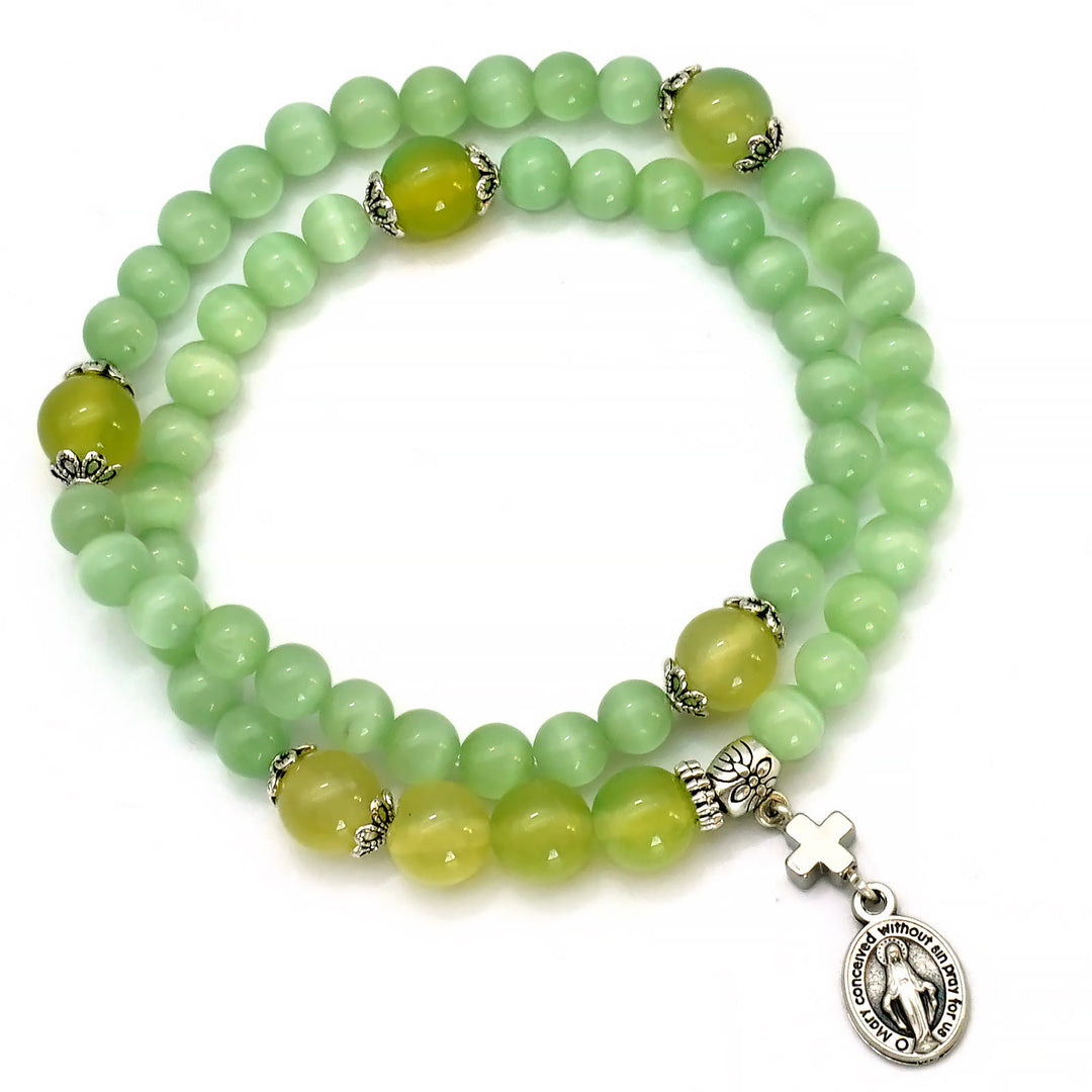 Christianartworkshop Minimalist Adjustable Bracelet with Multicolored Cat's Eye Stones and Miraculous Medal - Green - image 5