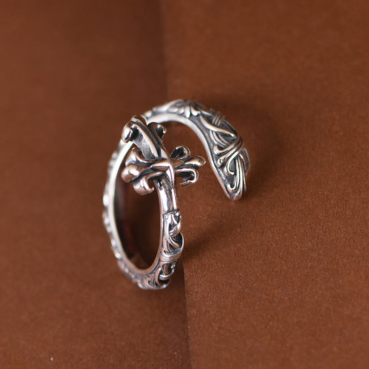 Christianartworkshop Retro 925 Silver Cross Ring with Delicate Vine Engravings: Pure Expression of Faith - image 4