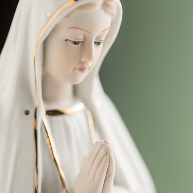 Christianartworkshop Classic Our Lady of Fatima Statue Sacred Home Ornament for Prayer Corners  - image 3