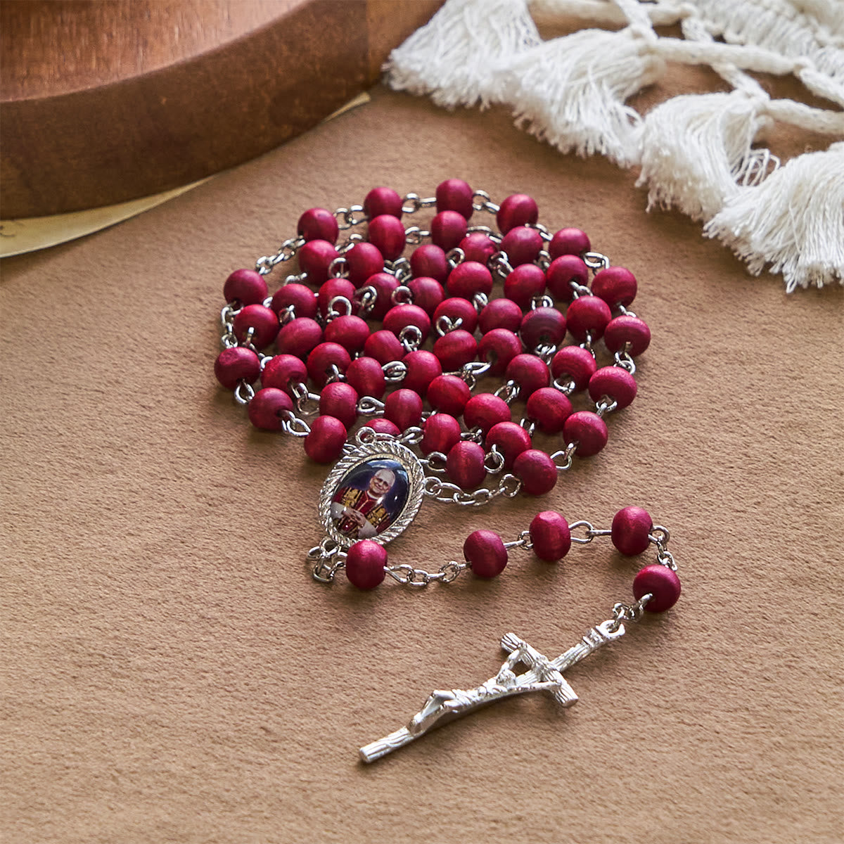 Christianartworkshop Pope Leo XIV Red Wood Beads Rosary – Five