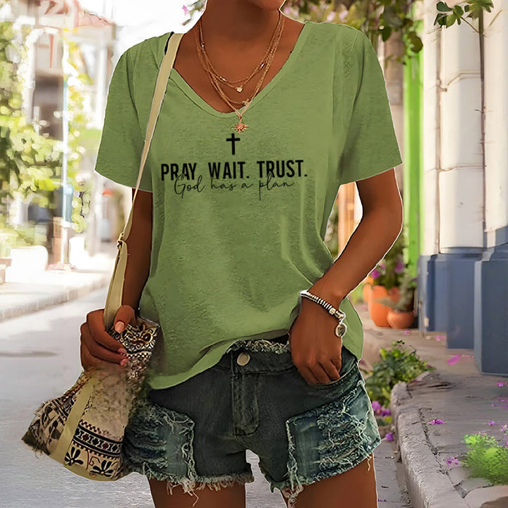 Christianartworkshop Women's Pray Wait Trust God Has a Plan V-Neck T-shirt - image 7