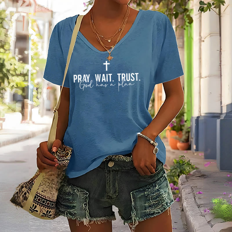 Christianartworkshop Women's Pray Wait Trust God Has a Plan V-Neck T-shirt - image 2