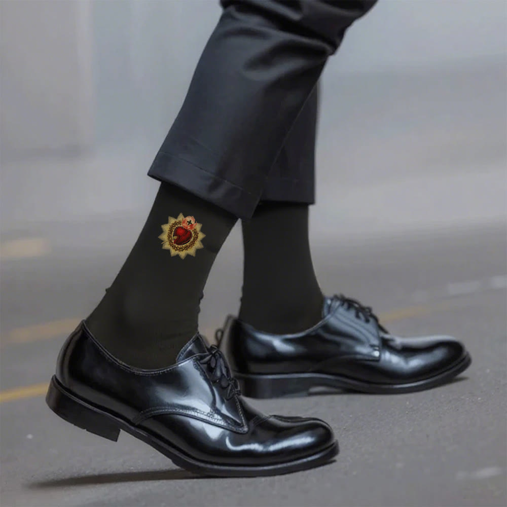 Christianartworkshop Divine Love Sacred Heart of Jesus Crew Socks: Walk in Devotion - Black - Men (EU 40-44/US 7.5-11) - image 1