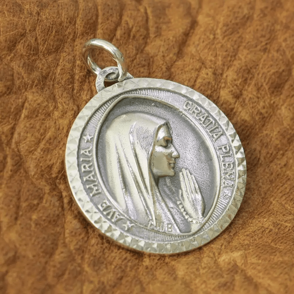 Christianartworkshop Graceful Virgin Mary Pendant Necklace in 925 Sterling Silver for Daily Devotion - Virgin Mary - image 1
