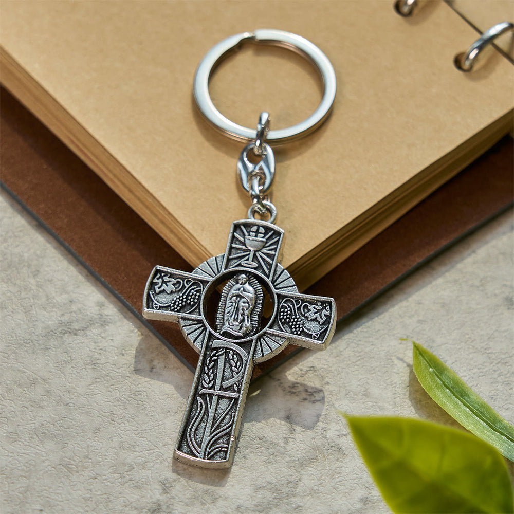 Christianartworkshop Daily Faith First Communion Keychain: Sacred Milestone Companion - image 2