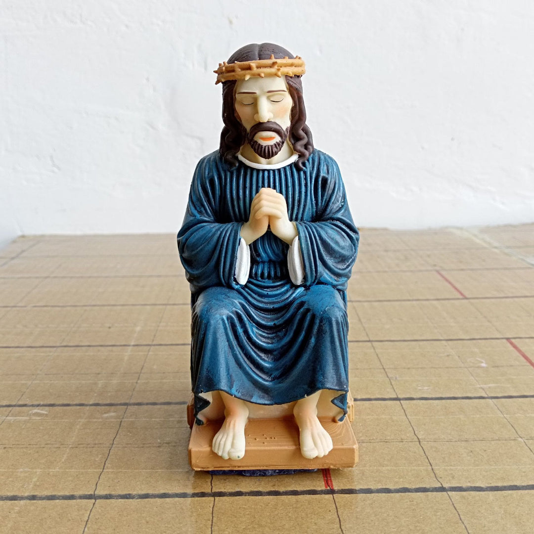Christianartworkshop Classic Resin Praying Jesus with Thorn Crown Figure: A Timeless Faithful Companion for Home & Office - image 1