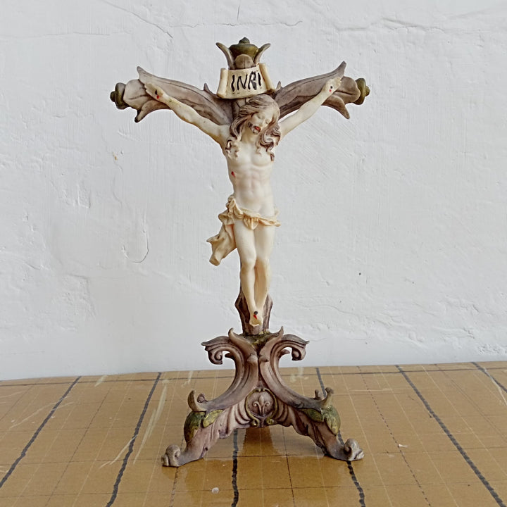 Christianartworkshop Classic Resin Crucifix Jesus Figure: Uncommon Badge of Steadfast Conviction - image 7