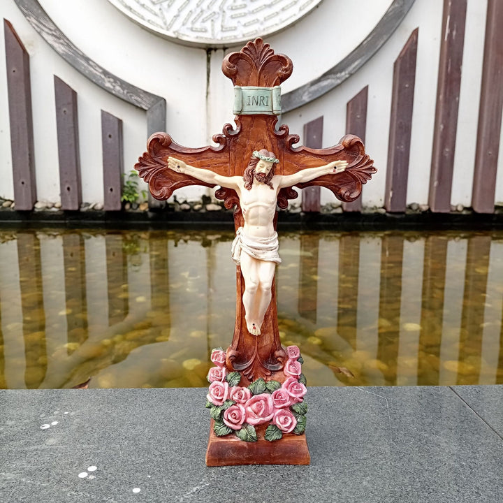 Christianartworkshop Classic INRI - Inscribed Crucifix Ornament: A Graceful Expression of Devout Belief - image 4
