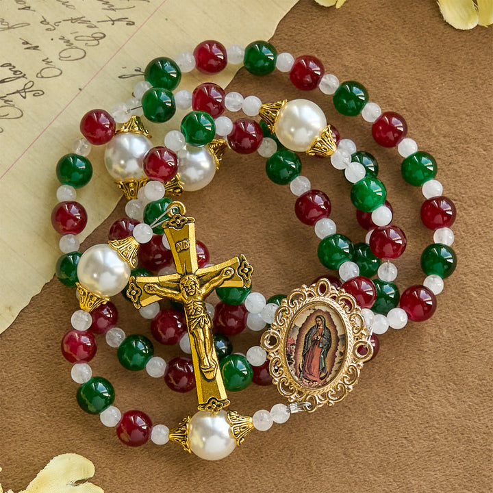 FREE Today: Holly Wreath Christmas Tricolor Beads Rosary: Celebrate the Holy Birth - image 2
