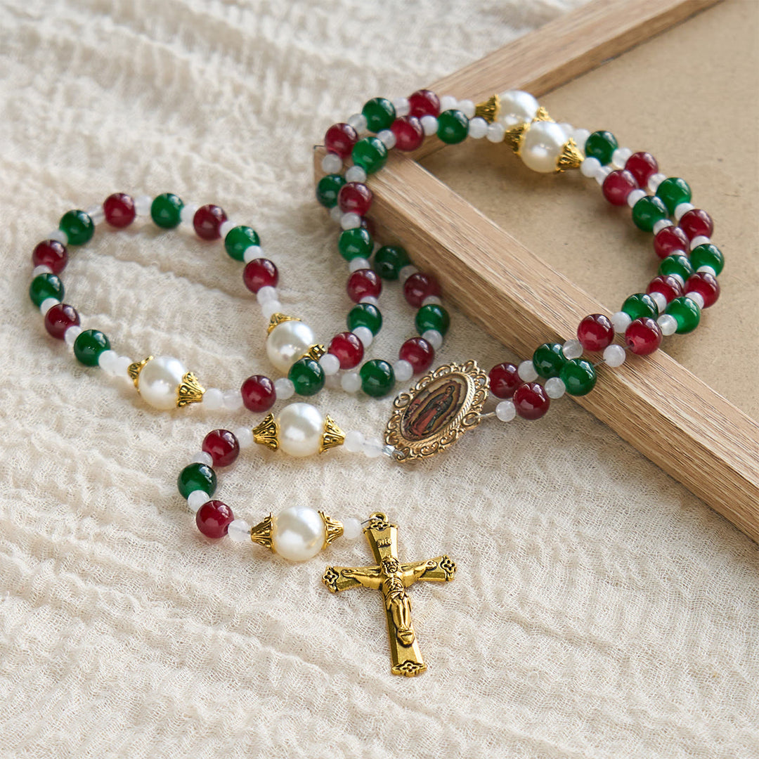 FREE Today: Holly Wreath Christmas Tricolor Beads Rosary: Celebrate the Holy Birth - image 6