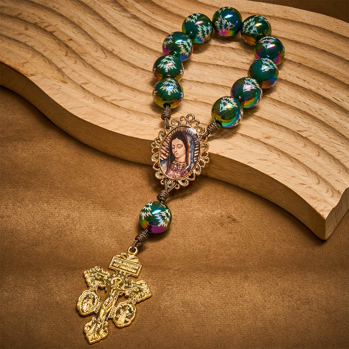 Christianartworkshop Christmas Gift: Christmas Devotion Red Green Holiday Beads Pocket Rosary: Pray anywhere, anytime - image 27