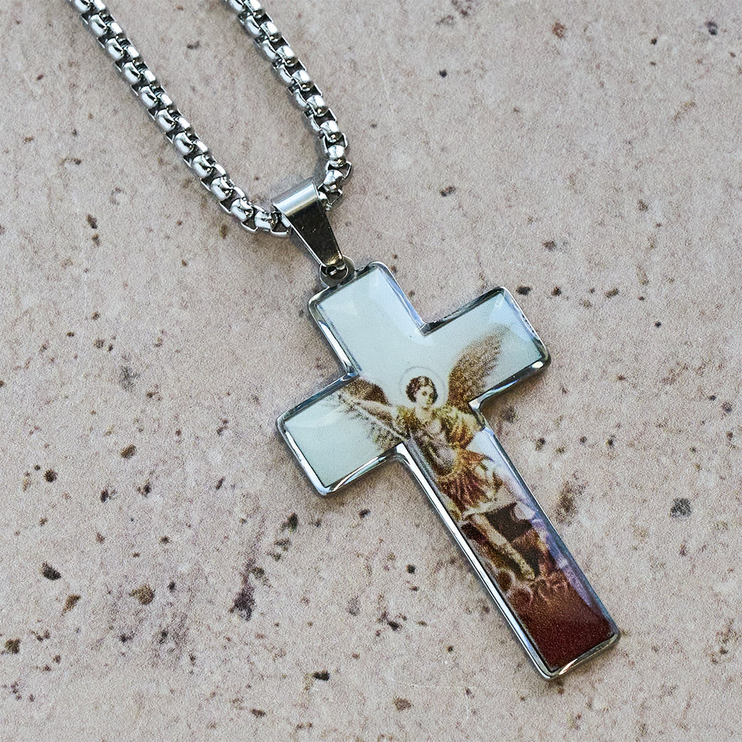 Christianartworkshop Stained-Image Cross Necklace: Artful Faith Close to the Heart - image 1