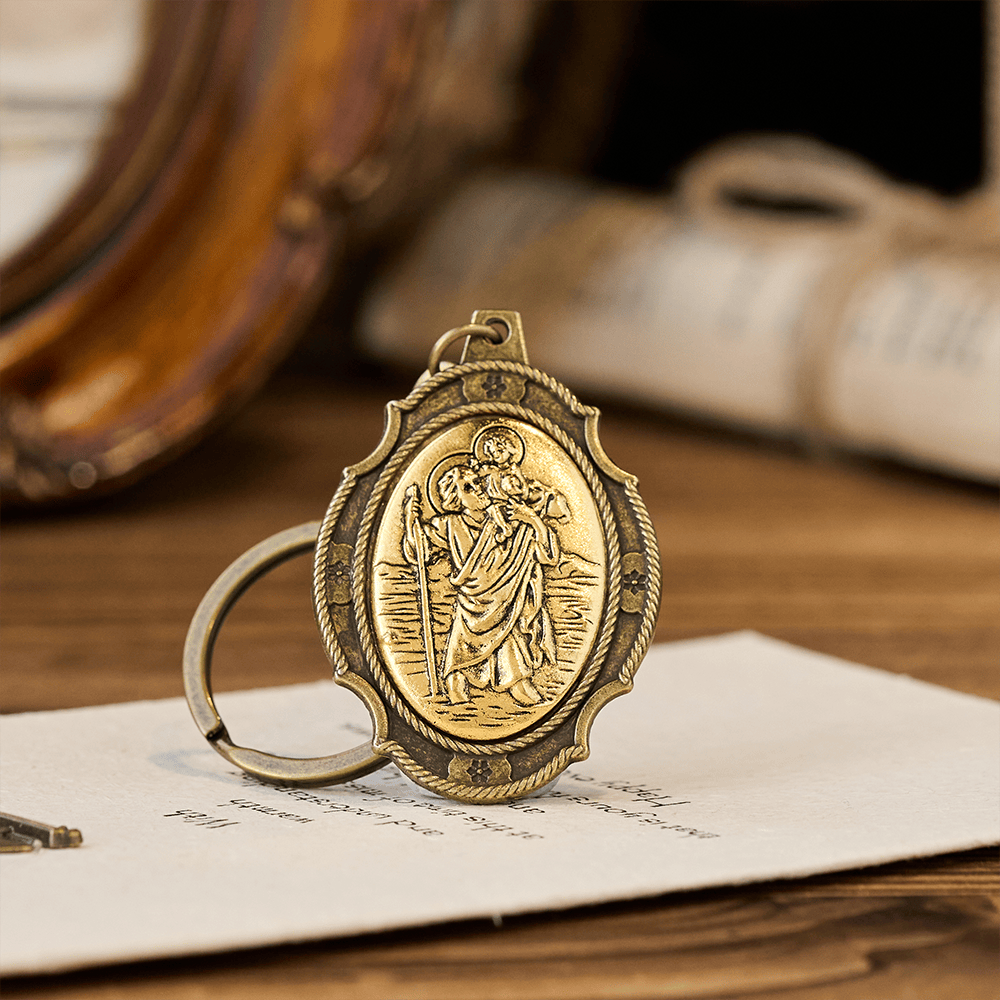 Christianartworkshop Intricately Carved Multicolor St. Christopher Keychain: Based Companion for Safe Travels - image 8