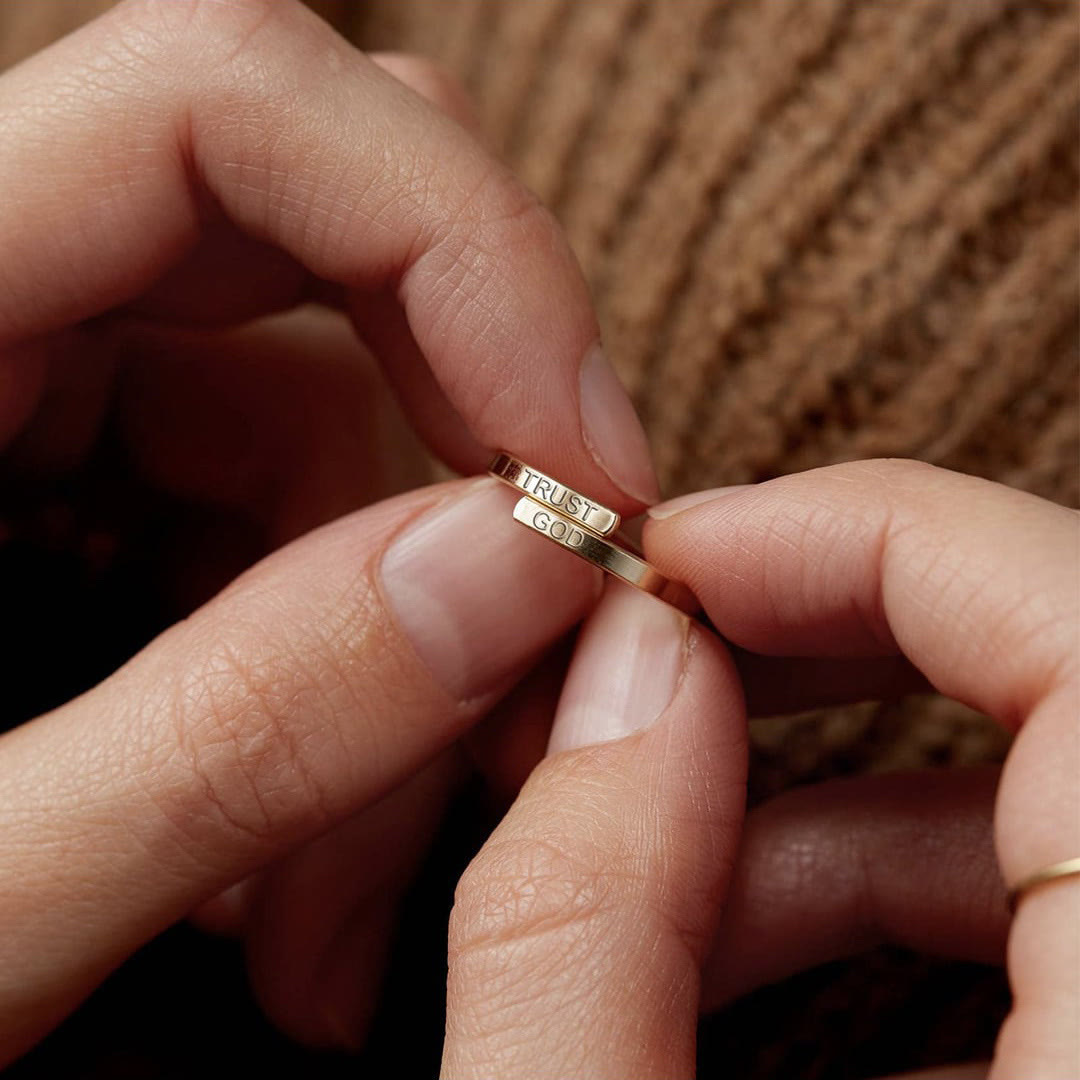Christianartworkshop TRUST GOD Split-Band Ring: Steady Companion of Divine Trust - image 2