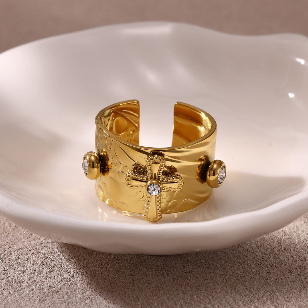 Christianartworkshop Redemption Cross CZ Embellished Wide Band Devotion Ring - image 4