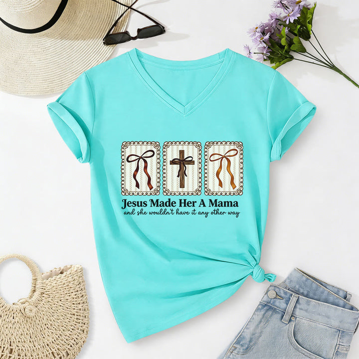 Christianartworkshop Jesus Made Her A Mama Casual V-neck T-shirt - Sky Blue - 2XL - image 8