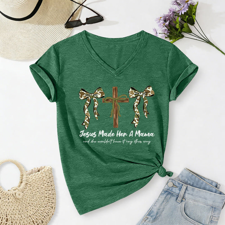 Christianartworkshop Jesus Made Her A Mama And She Wouldn't Have It Any Other Way Casual V-neck T-shirt - Dark Green - 2XL - image 14