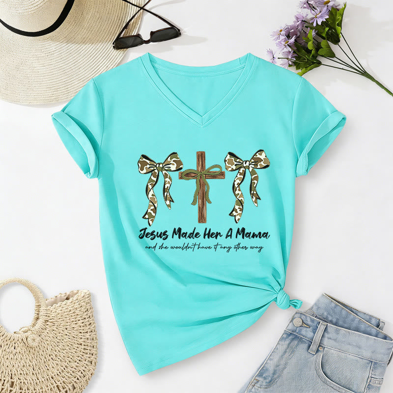 Christianartworkshop Jesus Made Her A Mama And She Wouldn't Have It Any Other Way Casual V-neck T-shirt - Sky Blue - 2XL - image 10
