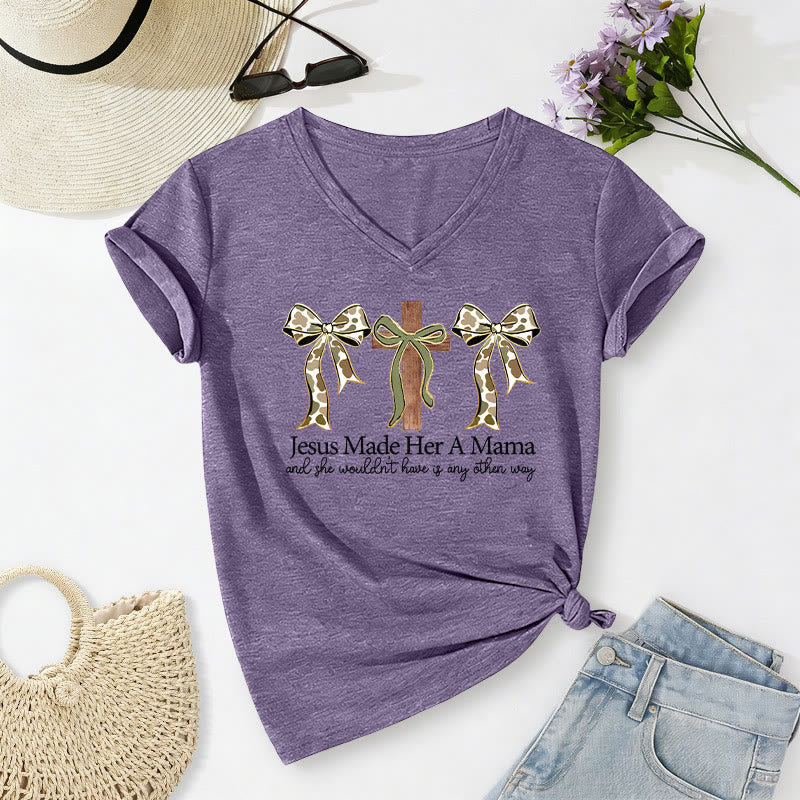 Christianartworkshop Jesus Made Her A Mama Cross Bow Casual V-neck T-shirt - Purple - 2XL - image 16