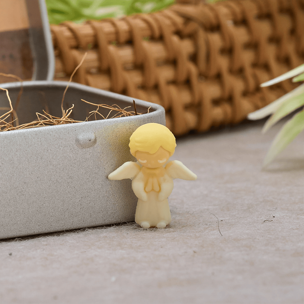 Christianartworkshop Nativity Scene Miniature Figurine Set with Portable Tin Box: A Symbol of the Christmas Story - image 7